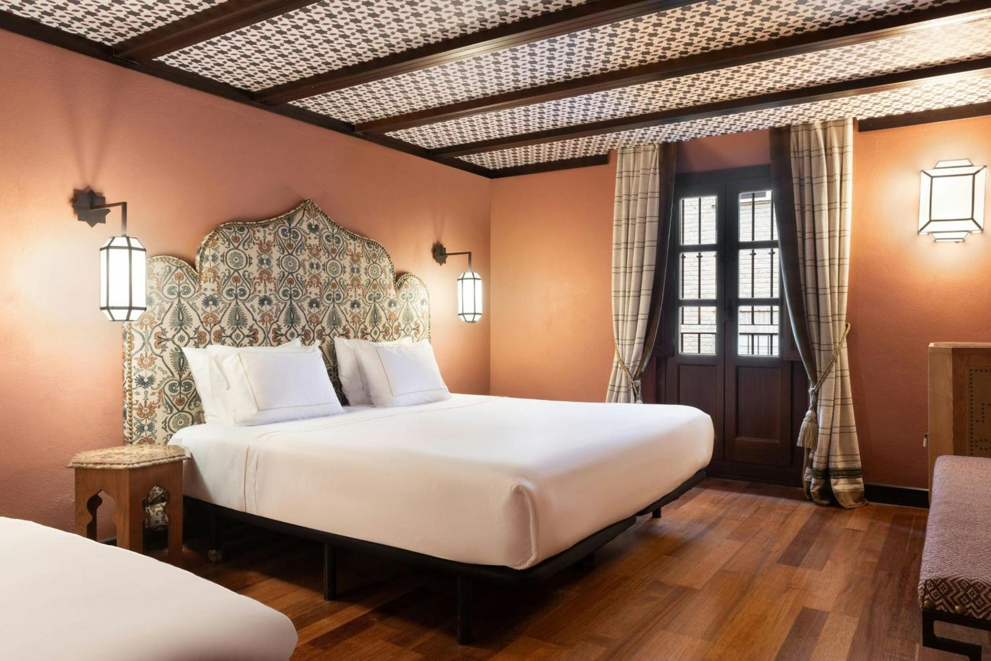 Hotel Palacio De Santa Paula, Autograph Collection Гранада Екстериор снимка
